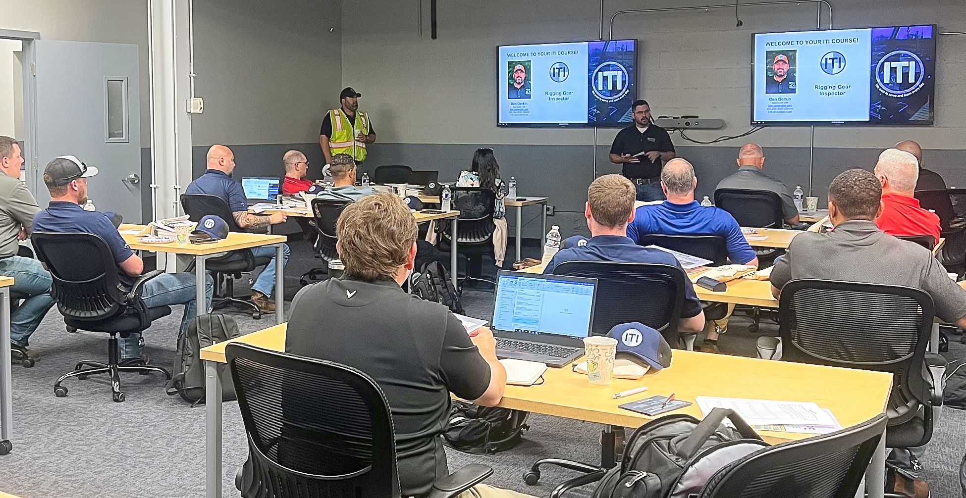 ITI Training Centers World Class Crane & Rigging Training (With the